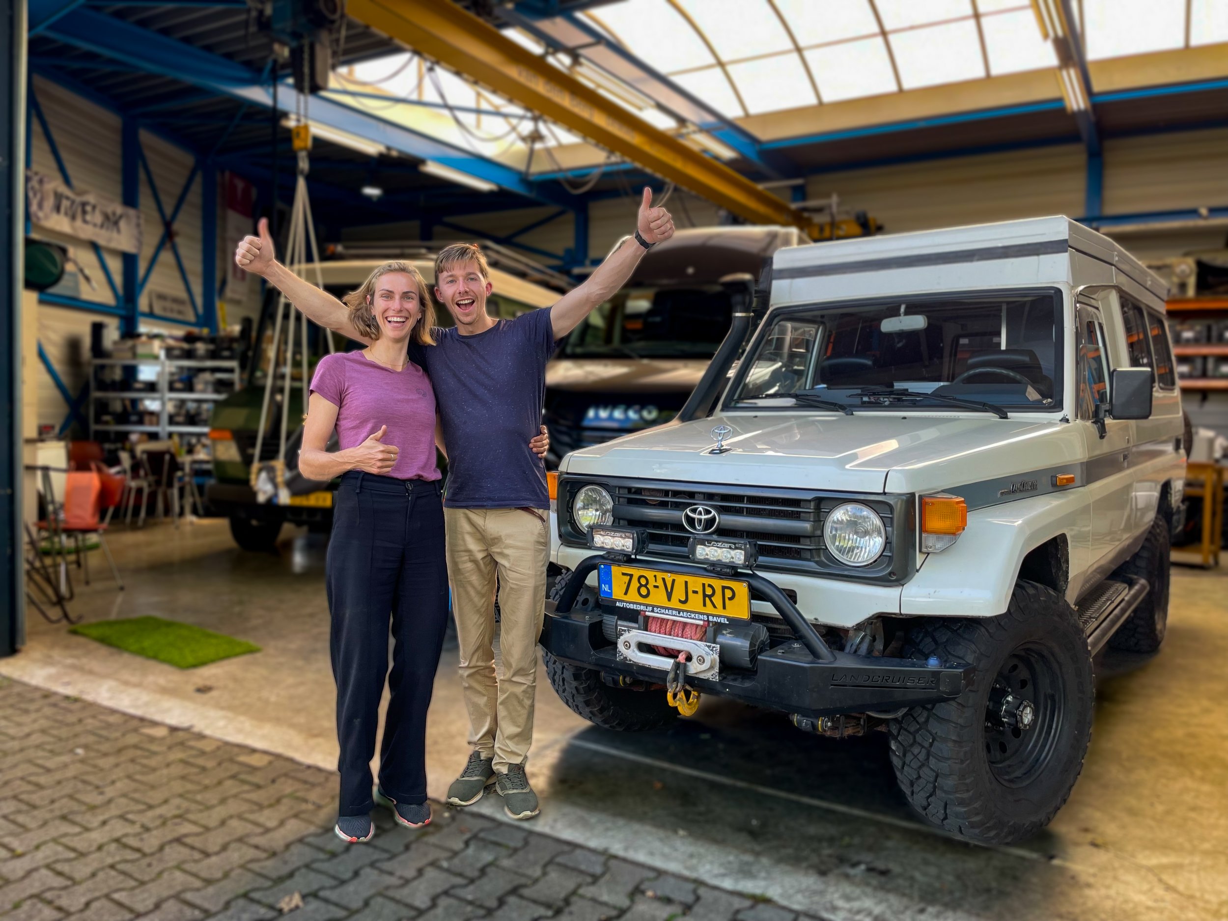 Toyota Land Cruiser 70 Troopy met maatwerk interieur